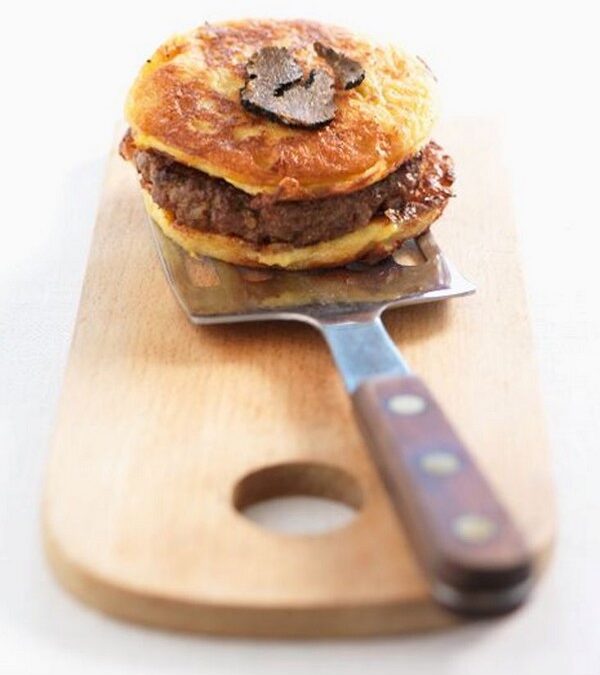 Trüffel-Fozzelschnitte mit „Chüngel-Hacktätschli“